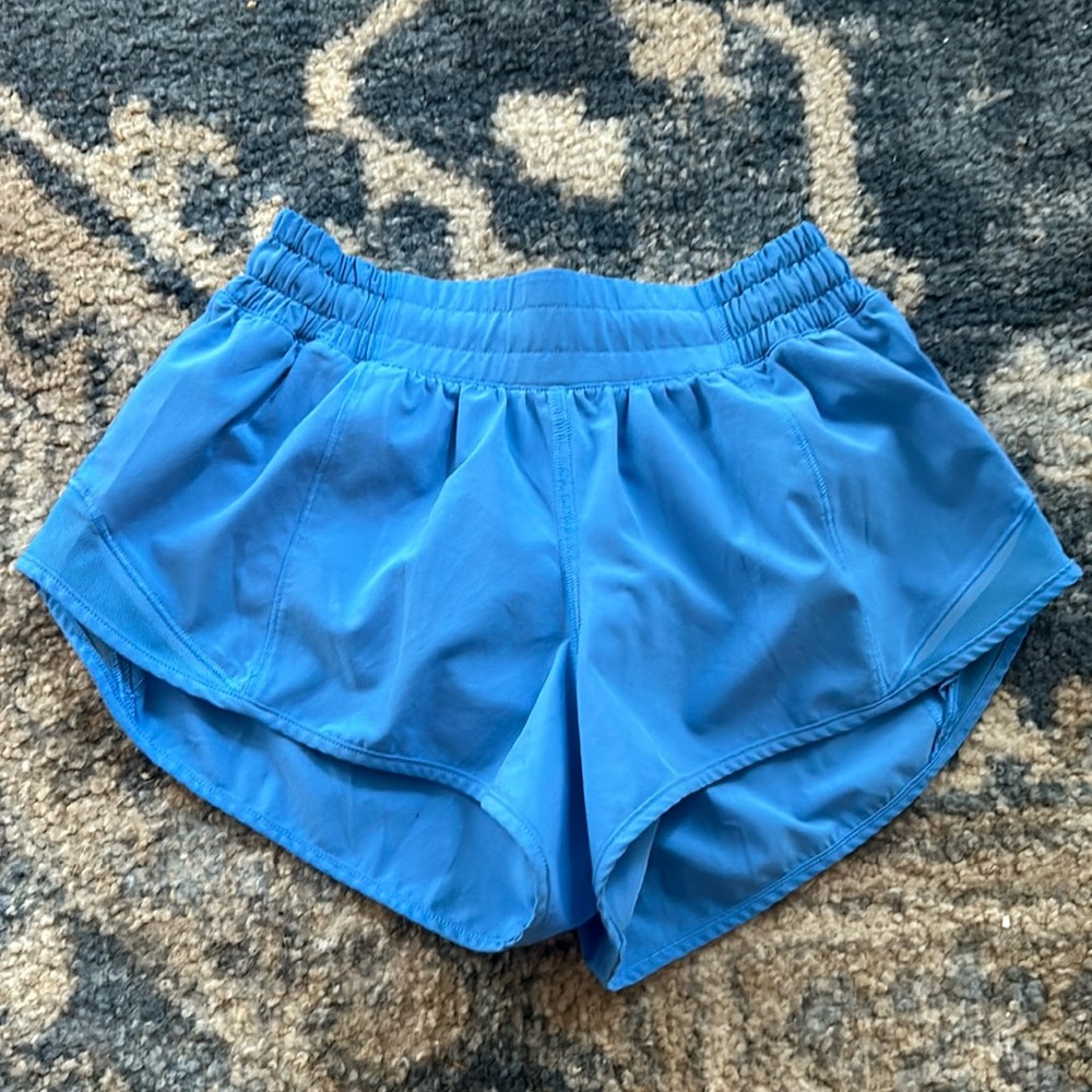 Lululemon Hotty hots 2.5
